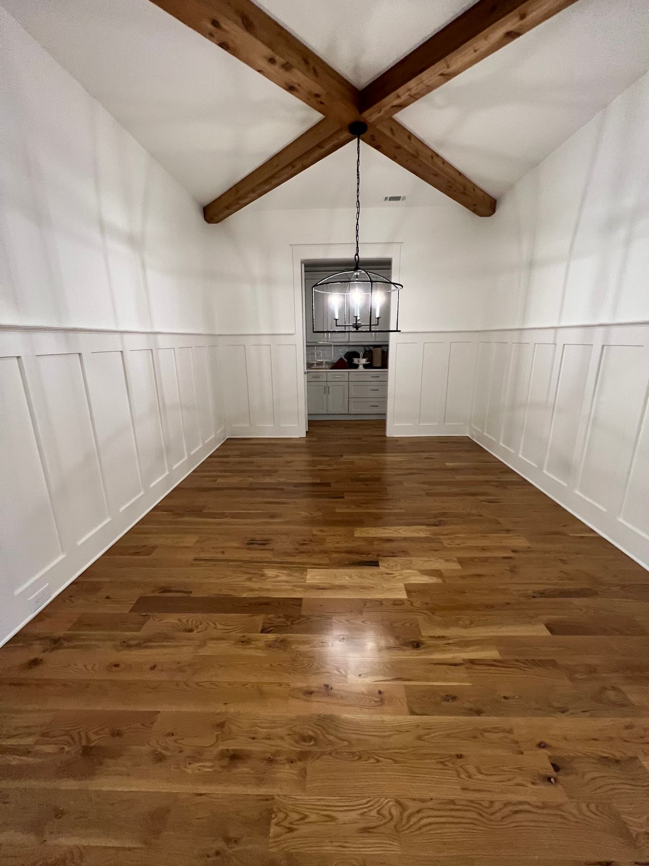 Enhancing the Beauty of 5-Inch Number 2 Grade White Oak — project photo by The Hardwood Guys