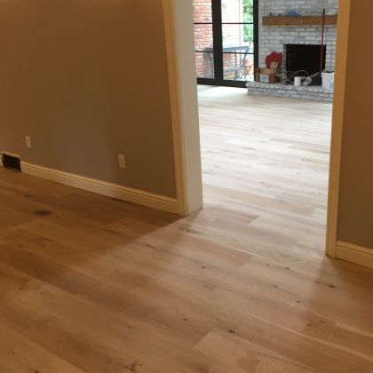 European French Oak - Unfinished Micro Bevel 7 1/2" x 1/2", photo 3 of 3